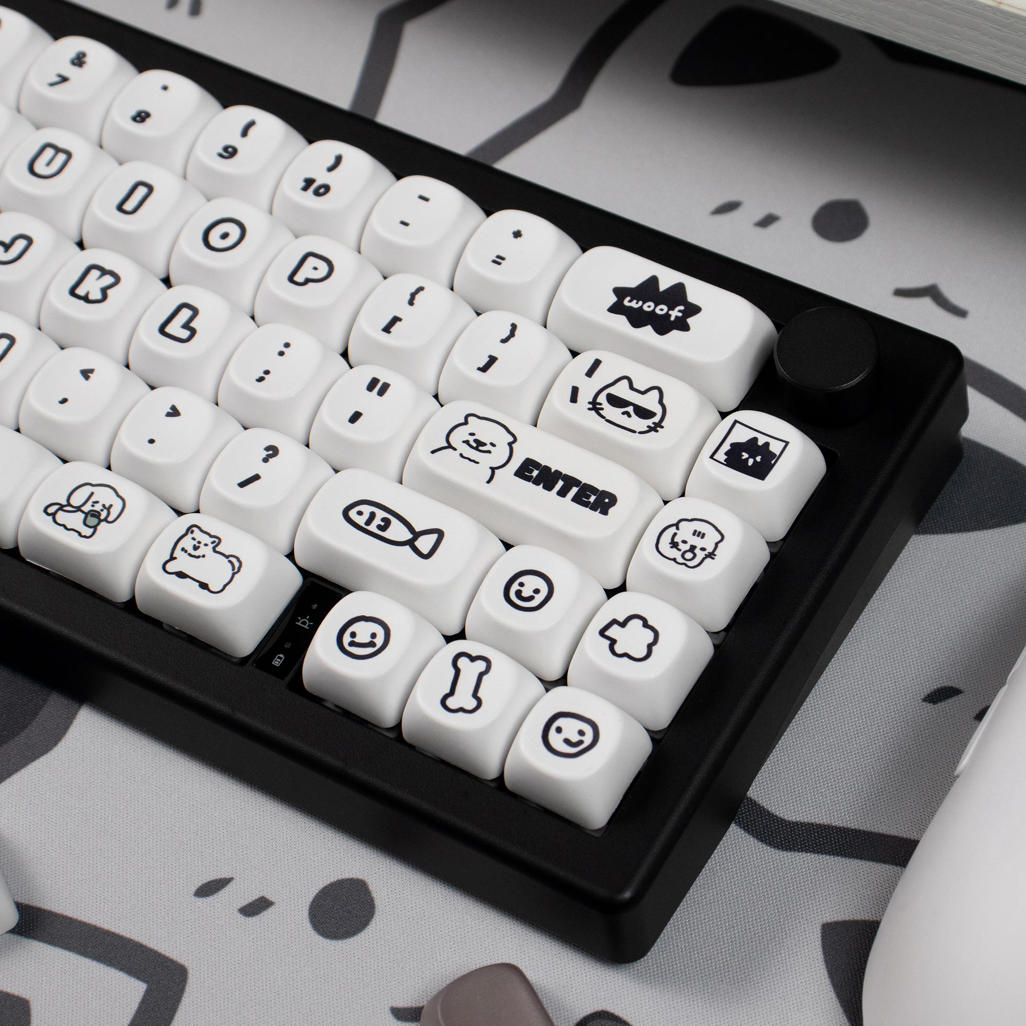 Cat & Dog MOA PBT Keycaps – Dye-Sub (131 Keys)