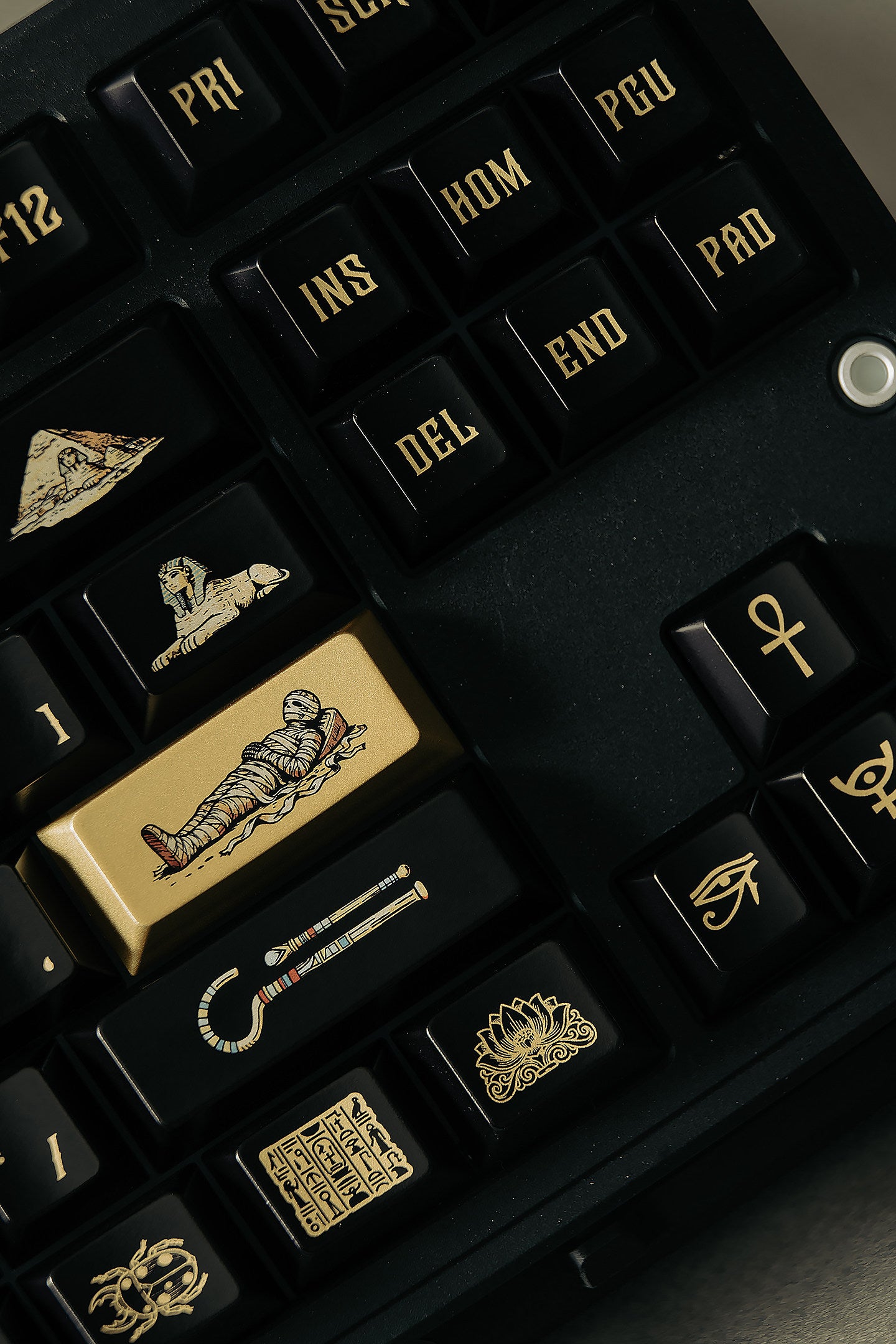Egypt R2 Metallic Black Cherry PBT Keycap Set – 129 Keys
