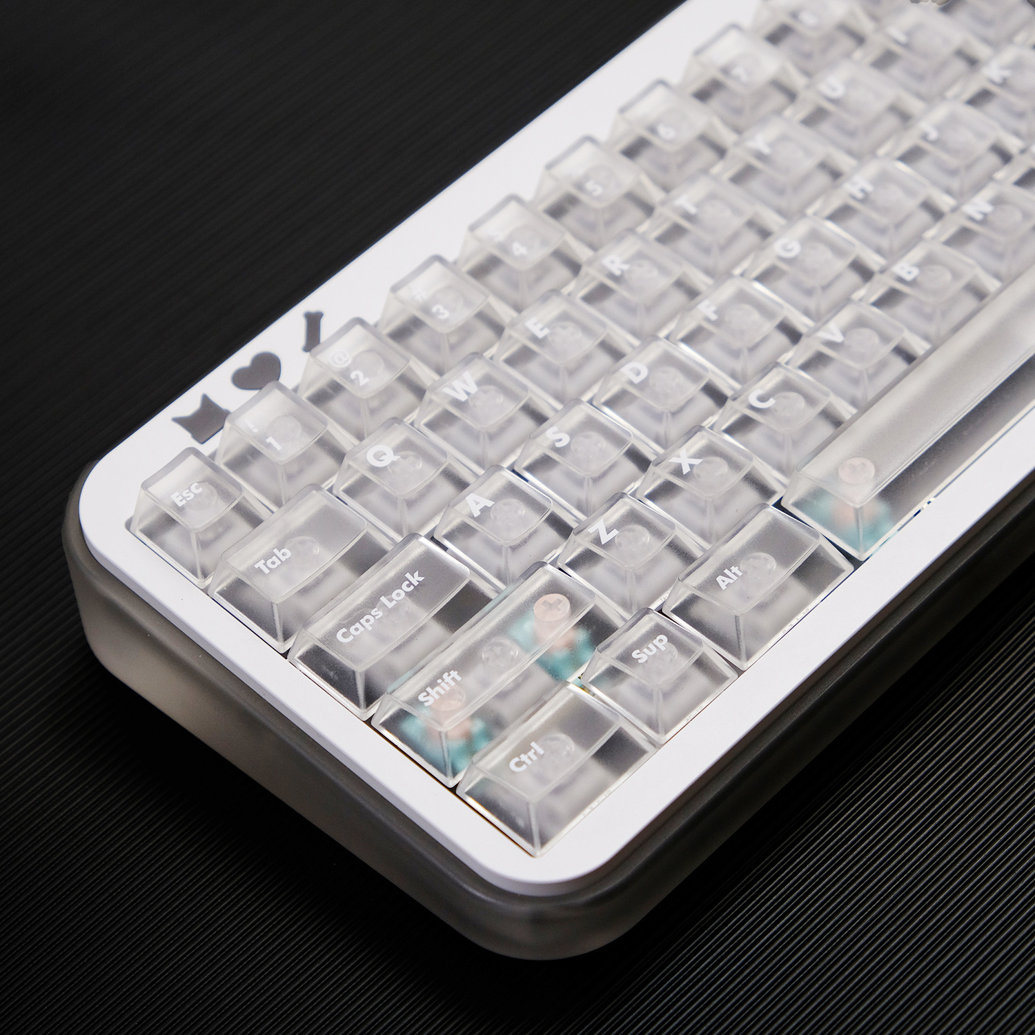 White Foggy Transparent Keycap Set – Cherry Profile PC 122 Keys