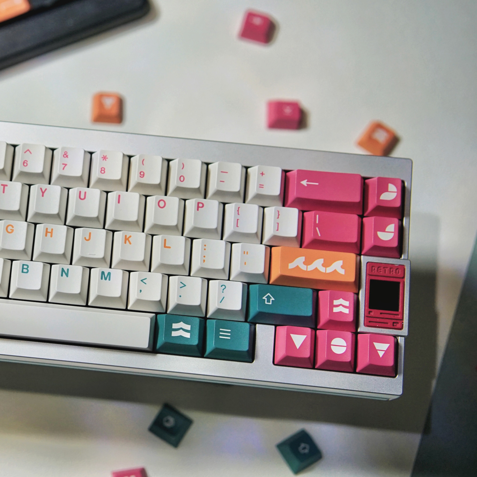 Salt Lake Premium Keycap Set – Cherry Profile PBT 171 Keys