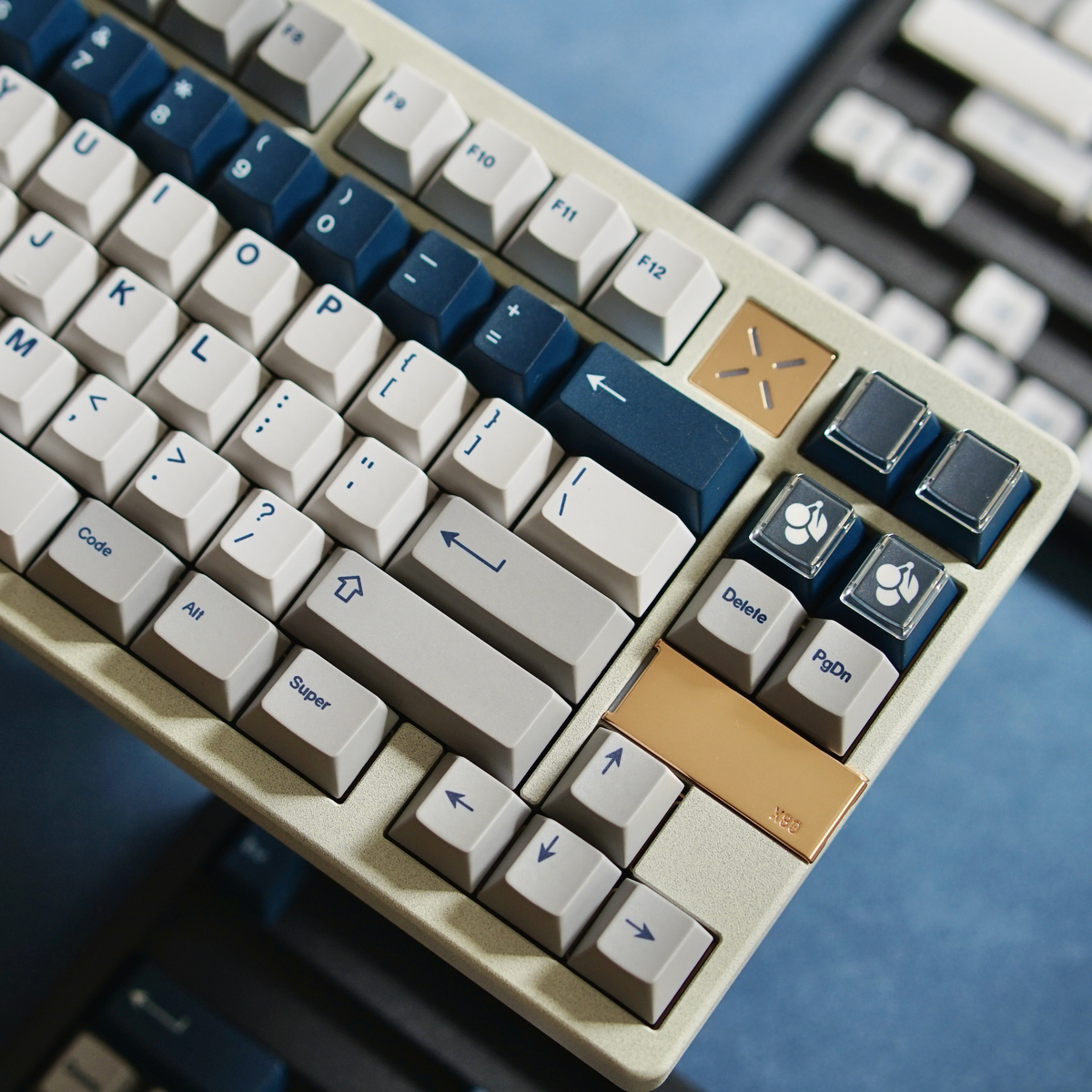 Prussian Alert (Clone) English PBT Keycap Set – Cherry Profile 174 Keys ...