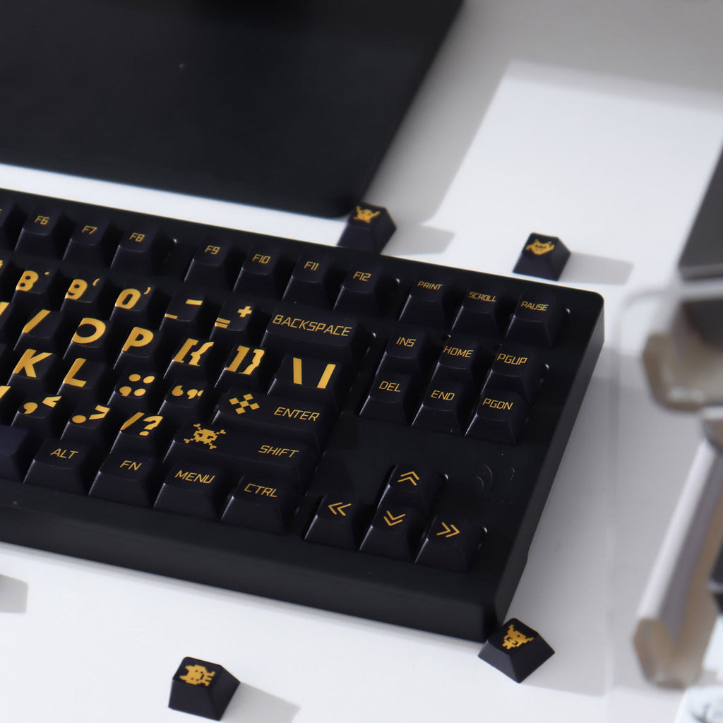 PBT Keycaps Large-Print — Black & Gold Dye-Sub Set, 130 Keys