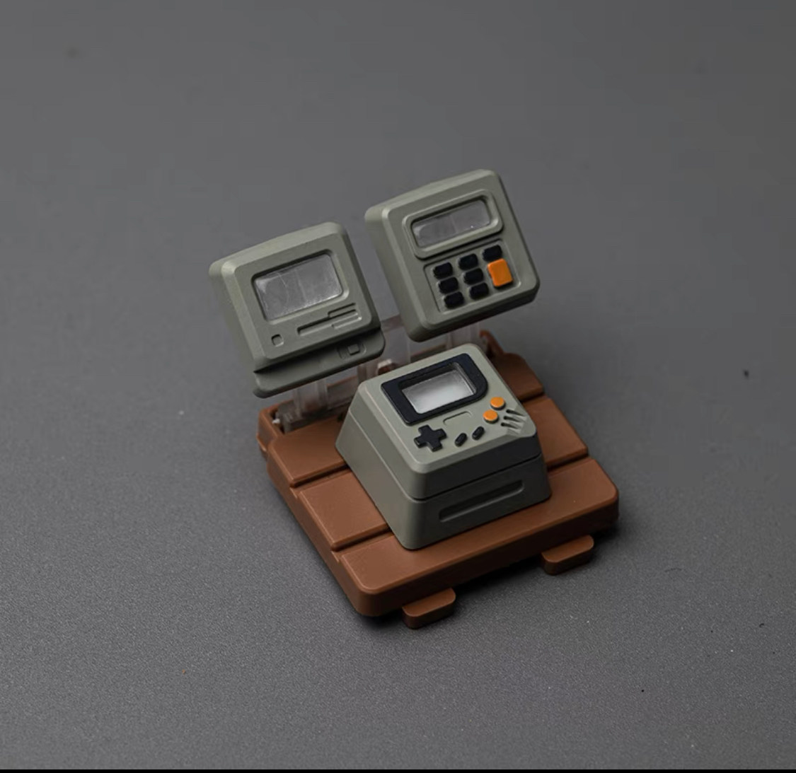 Artisan Gameboy Keycap – K04 Retro Console Design (MX Compatible)